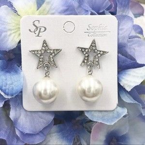 🍀 Star Pearl Rhinestone Silver Post Stud Earrings